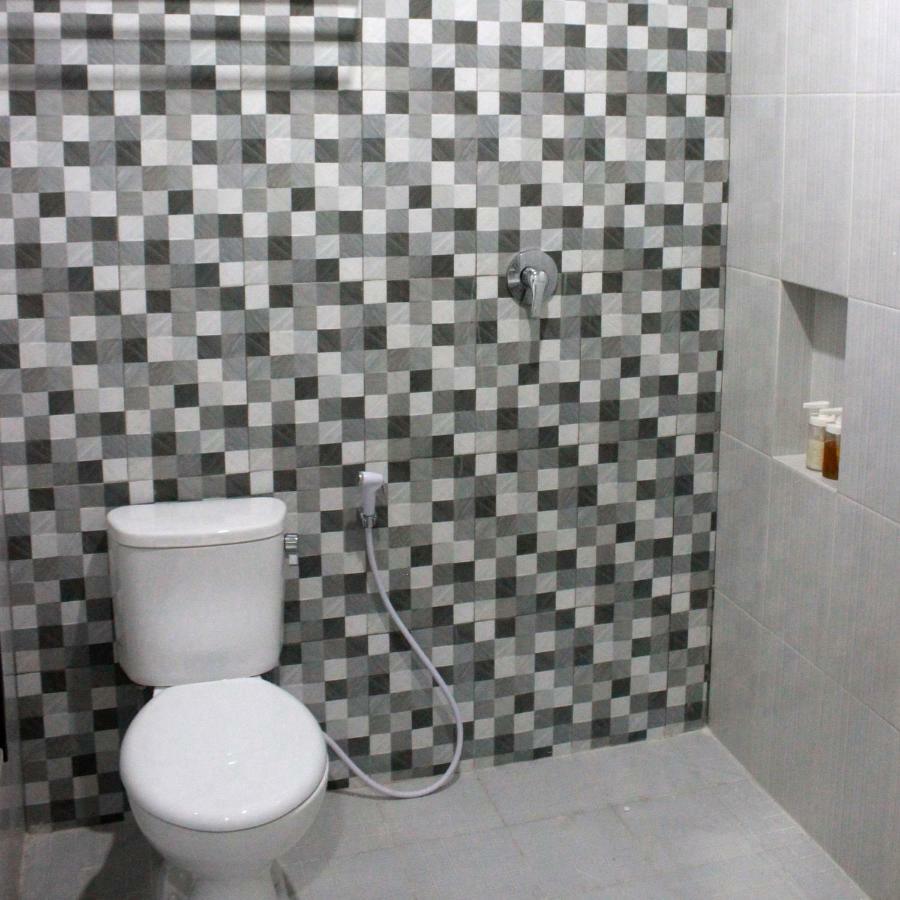 Rumah99 Jakarta Exteriör bild